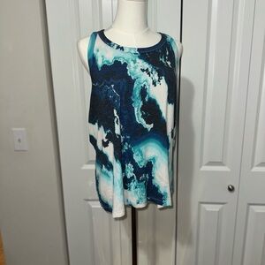 Old Navy Blue and White Women's Tank Top